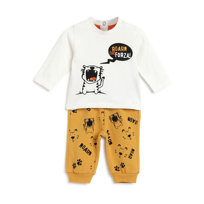 Boys Dark Yellow Printed T-shirt With Trouser